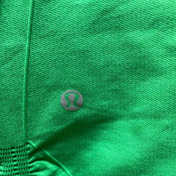 Lululemon Capri pants - Picture 3 of 5